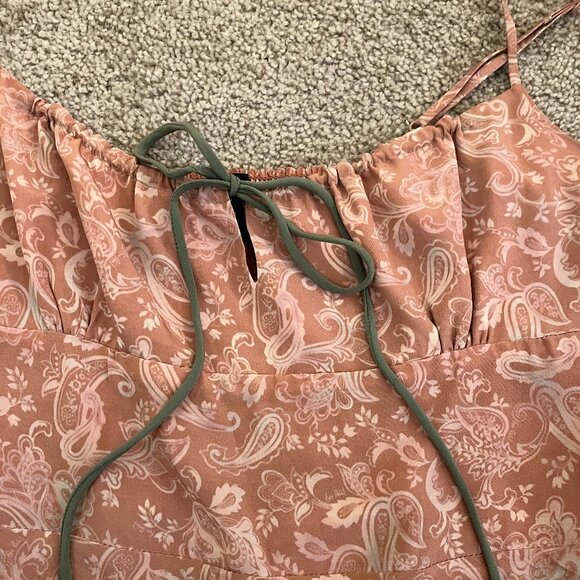 Réalisation Par Inez Dress in Faded Paisley - Picture 5 of 6